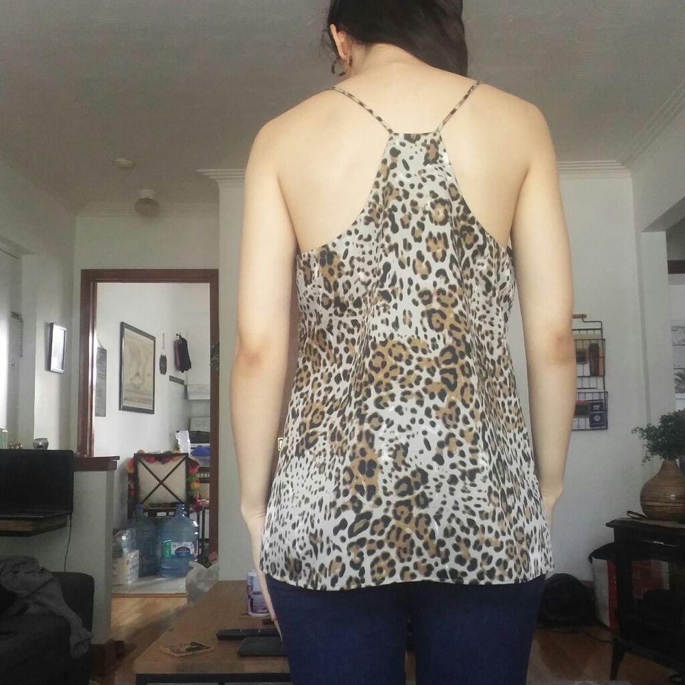⛔SALE PENDING⛔ NWOT Banana Republic Leopard Print Cami - Picture 6 of 9